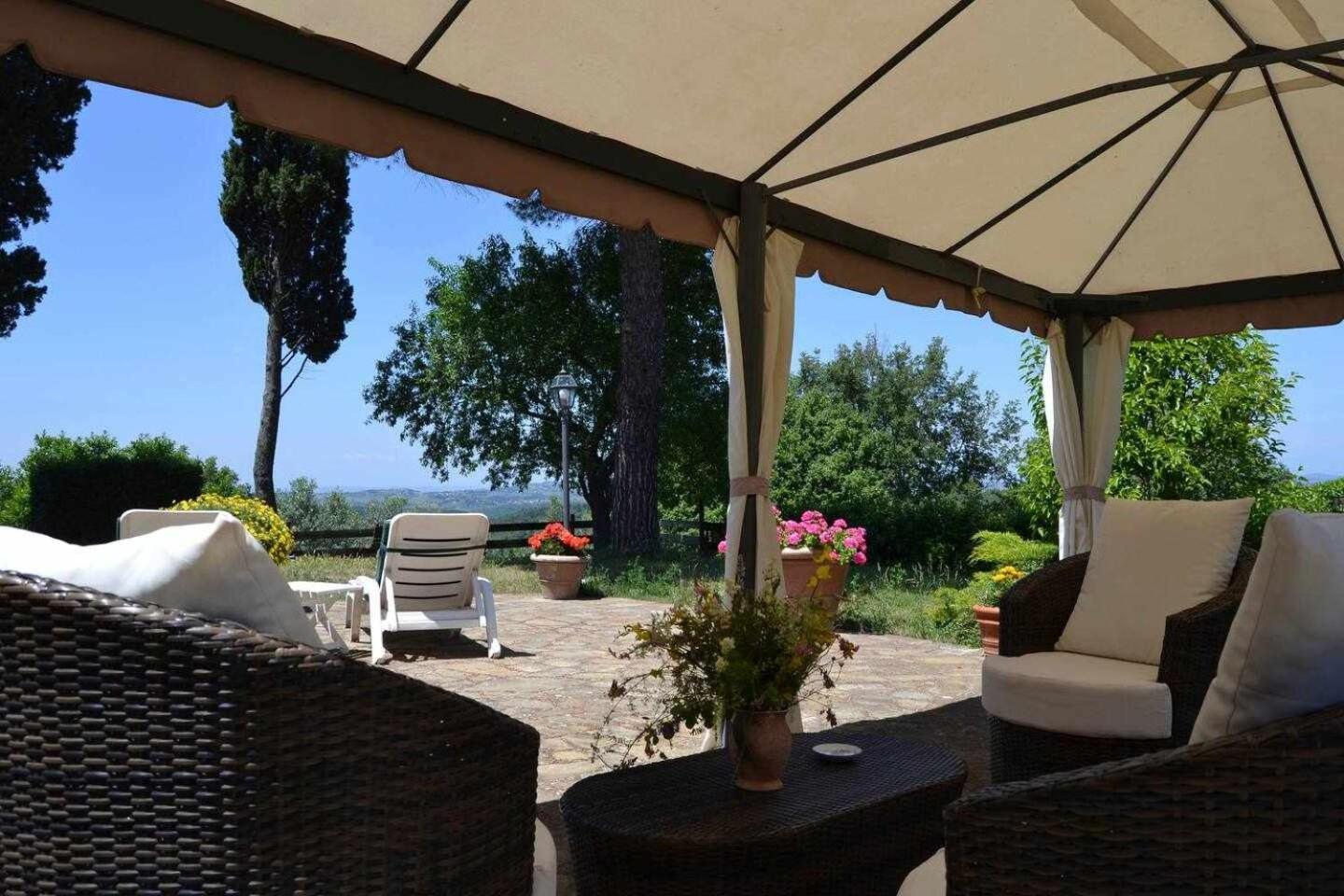 Agriturismo San Silvestro San Donato in Poggio エクステリア 写真