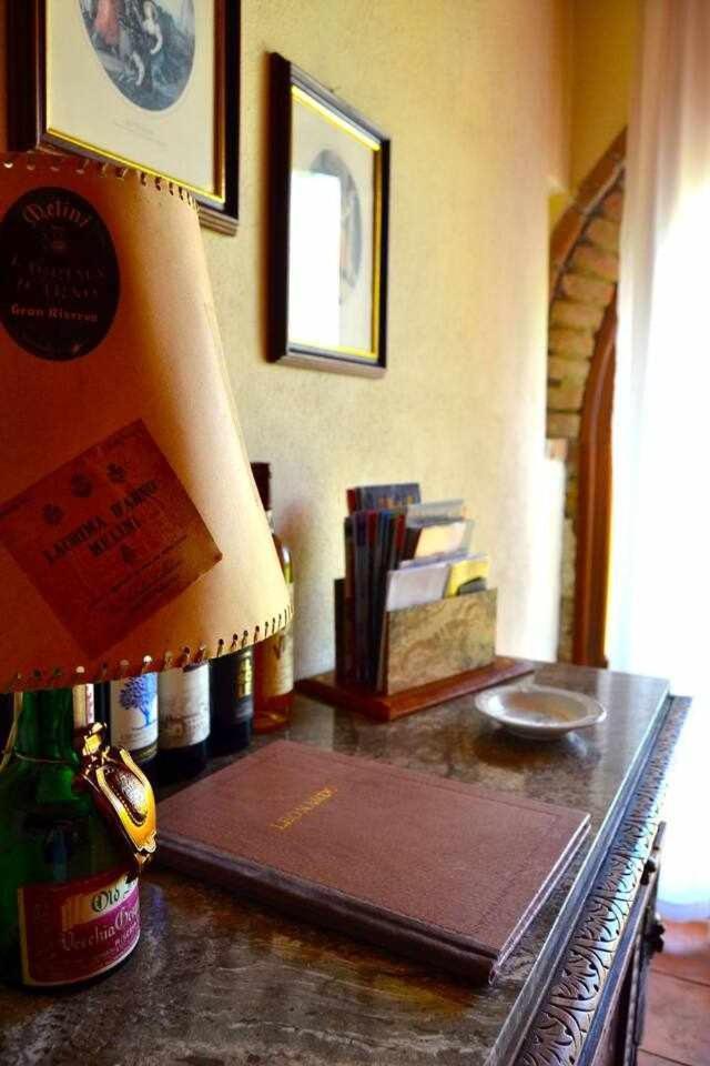 Agriturismo San Silvestro San Donato in Poggio エクステリア 写真