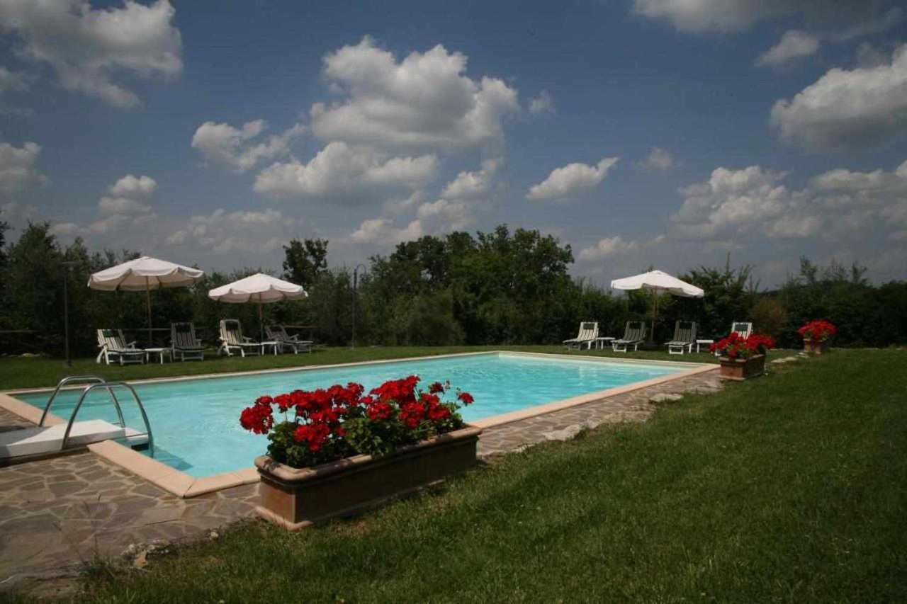 Agriturismo San Silvestro San Donato in Poggio エクステリア 写真